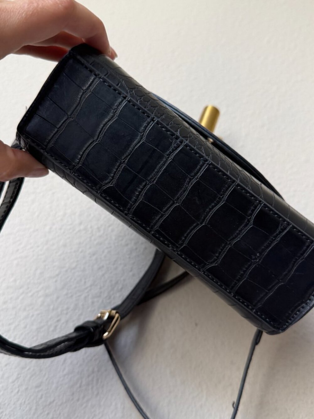 Olga Berg Nadia Black Croc Embossed Top Handle Bag - Picture 4 of 7